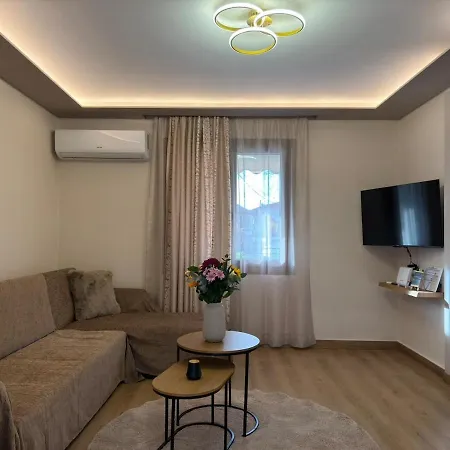 The Callistone House